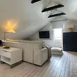 Penthouse For Workers & Familys Near Skf