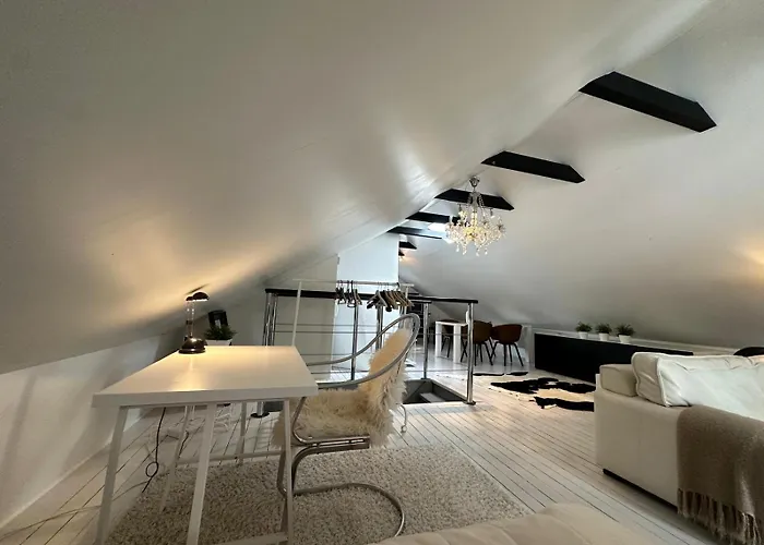 Penthouse For Workers & Familys Near Skf