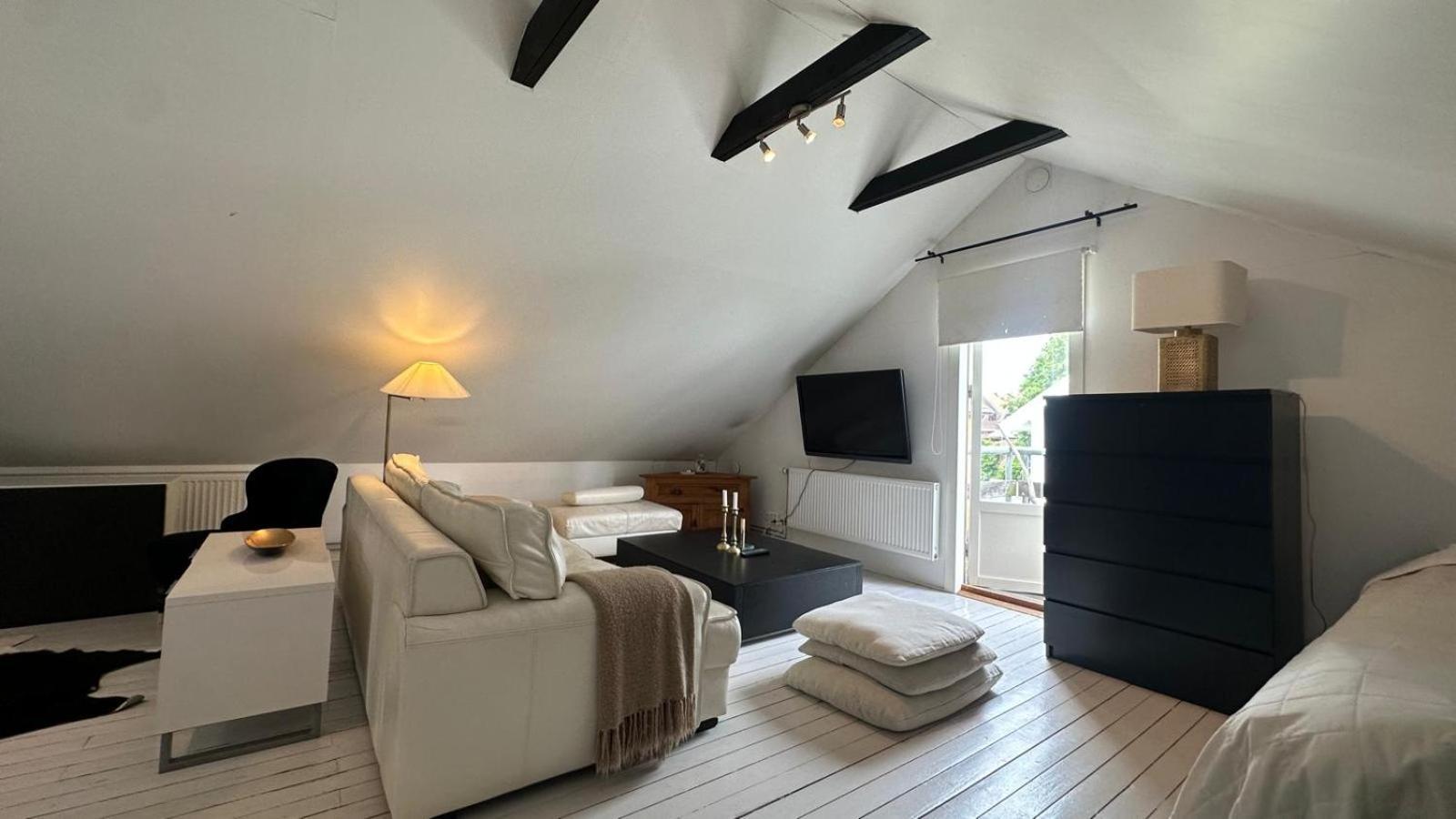 Penthouse For Workers & Familys Near Skf * Göteborg