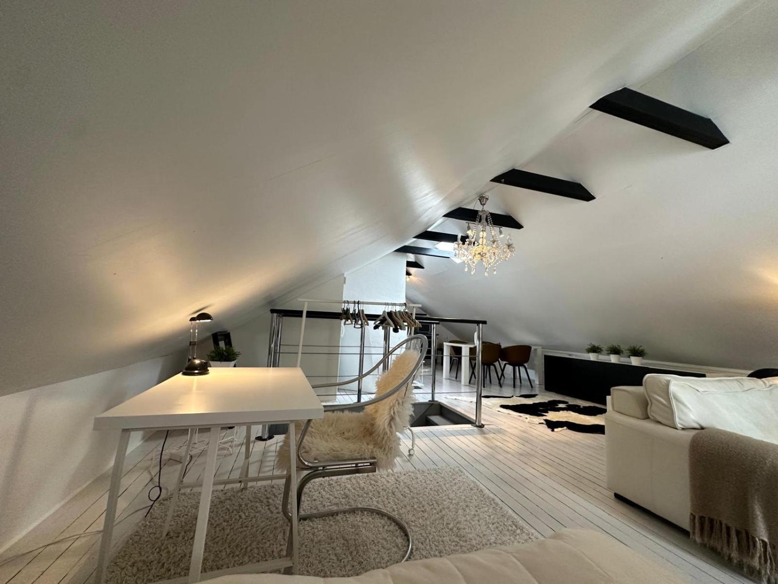 Penthouse For Workers & Familys Near Skf