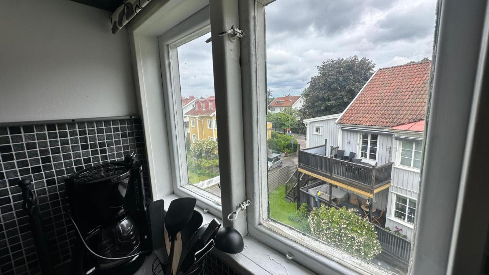 Penthouse For Workers & Familys Near Skf Apartment